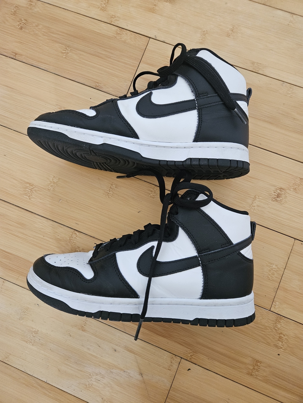 Like New Nike Dunk High-Top Sneakers in Black & White